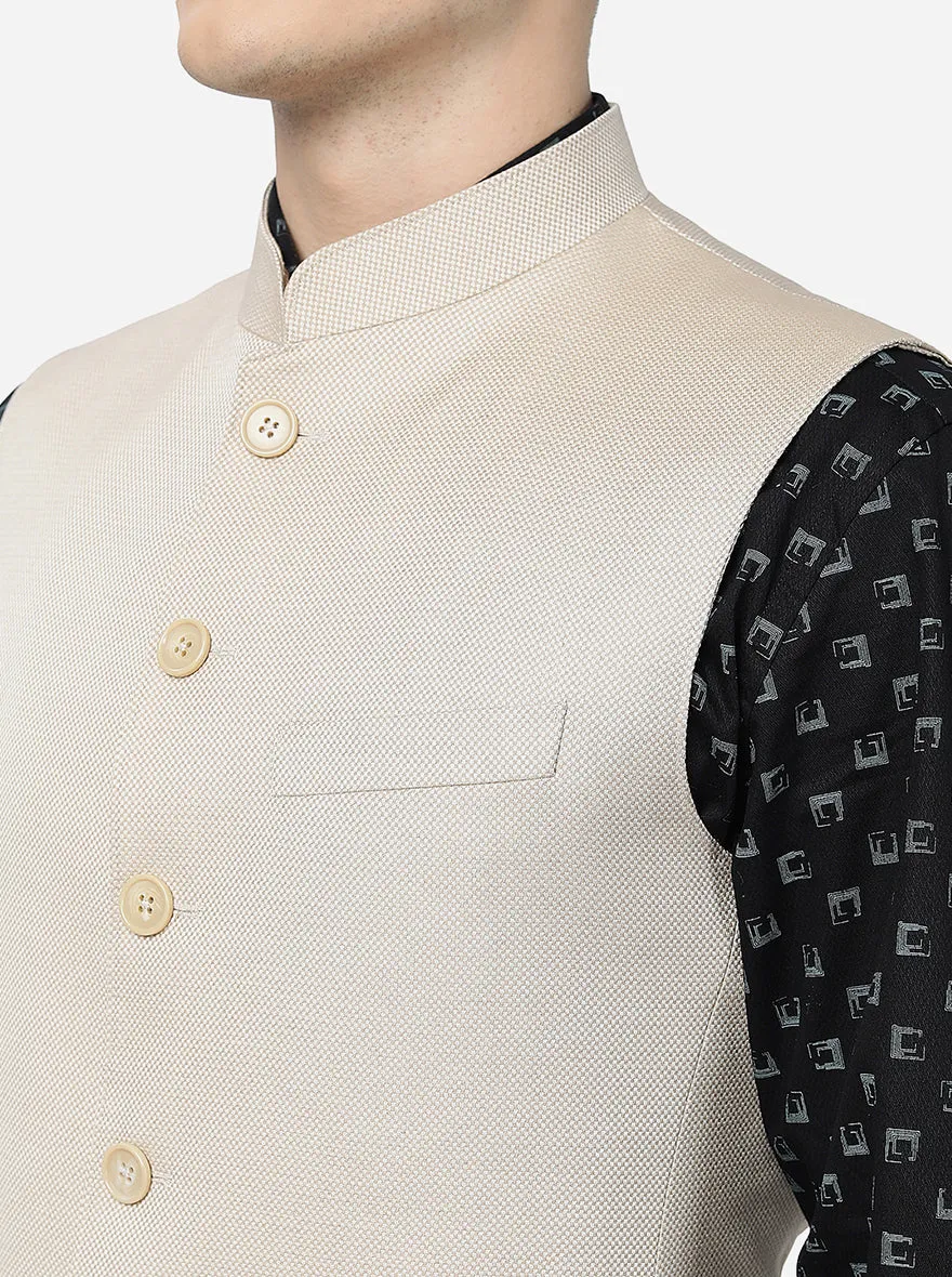 Beige Solid Regular Fit Modi Jacket | JadeBlue