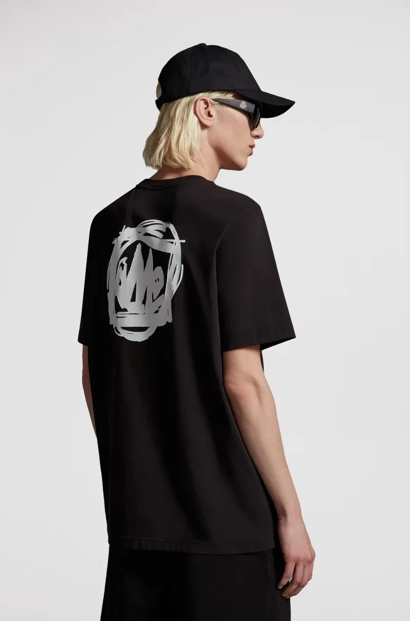 MONCLER  |Vertical Logo T-Shirt