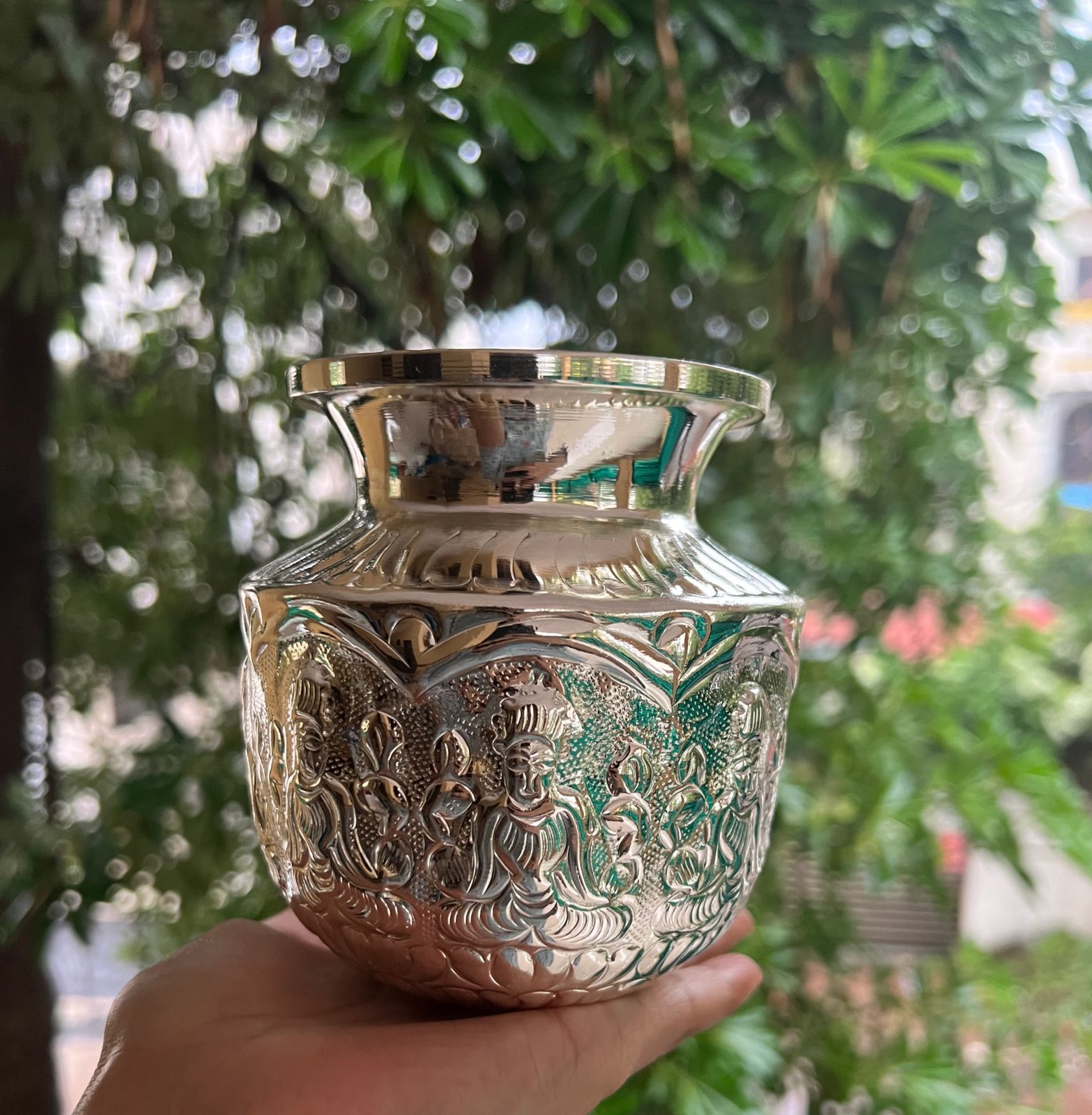 Silver Finish Laxmi Chombu/kalasam/kashi-GRIH001SC