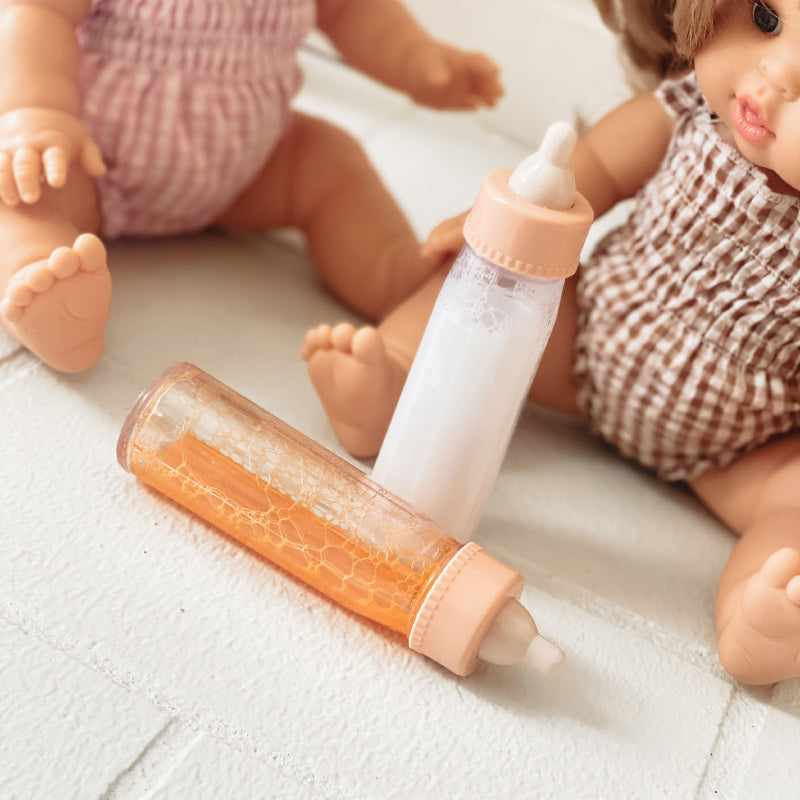 Tiny Harlow Magic Milk & Juice Bottle Set