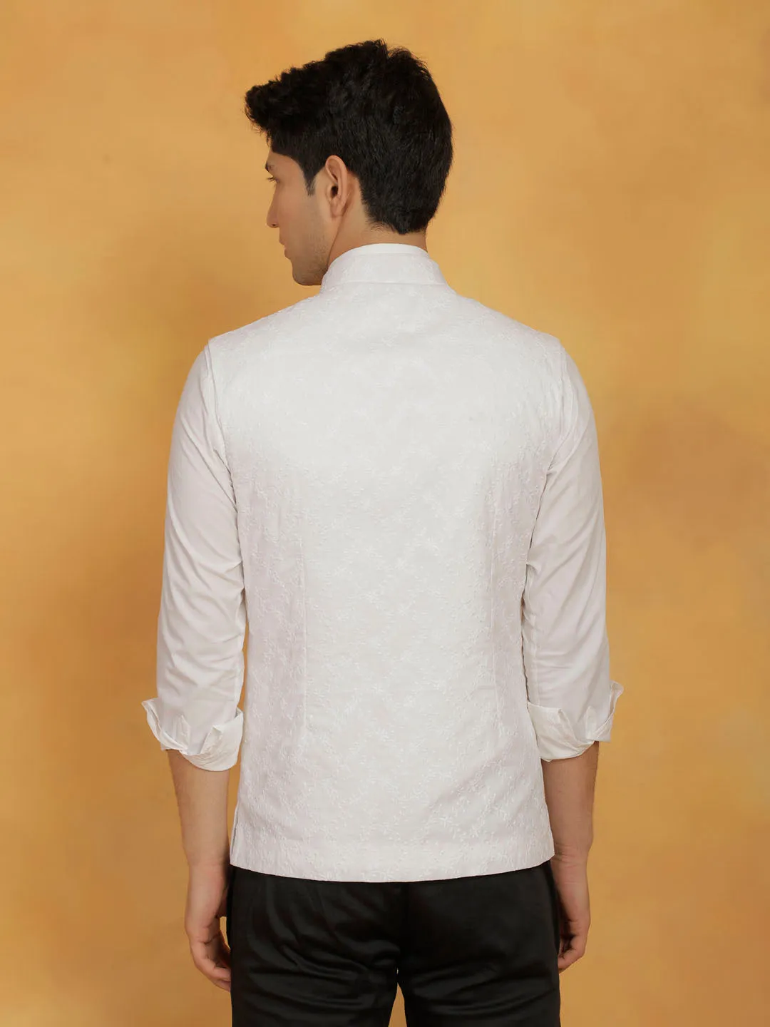 VASTRAMAY Men's White - Nehru Jacket